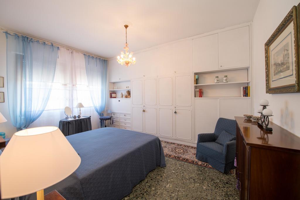 Savoia & Jolanda Apartments 2 Veneţia Cameră foto