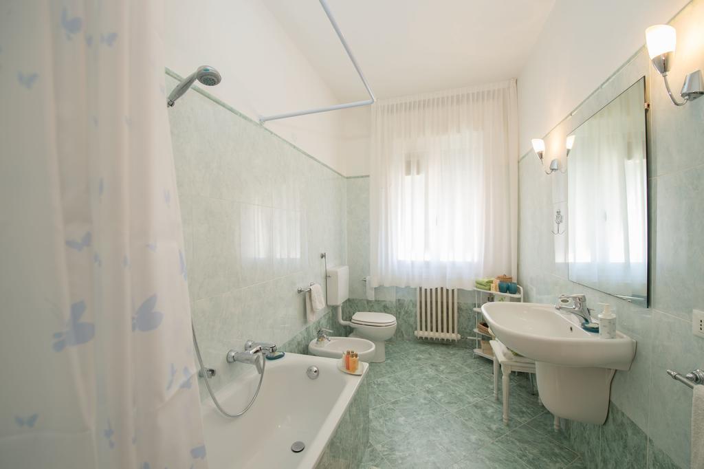Savoia & Jolanda Apartments 2 Veneţia Cameră foto